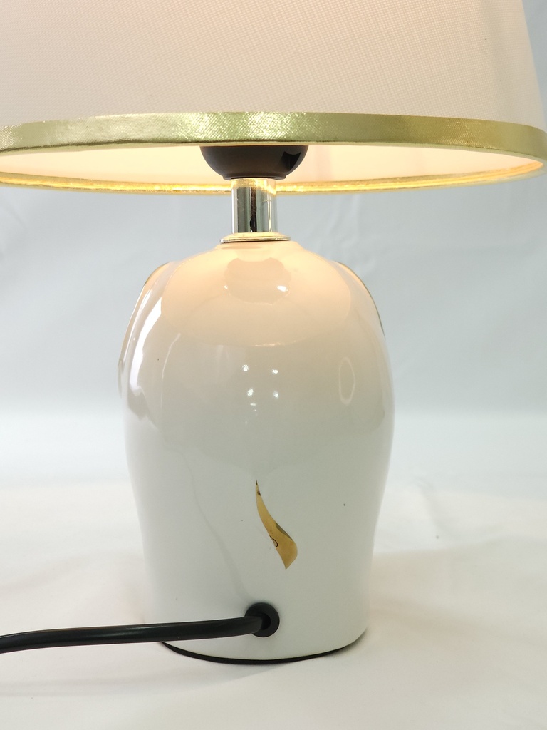 LAMPARA C/ BASE DE PORCELANA 20*20*29.5CM