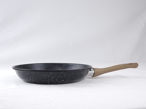 SARTEN DE HIERRO 22CM